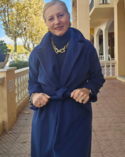 Cargar imagen en el visor de la galería, Abrigo Eleganza Azul con flacos