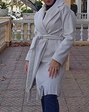 Cargar imagen en el visor de la galería, Abrigo Eleganza beige con flacos