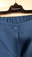 Cargar imagen en el visor de la galería, Pantalón Azul Cobalto – Moda Curvy Rinascimento