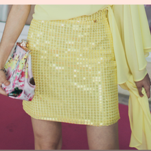 Cargar imagen en el visor de la galería, Minifalda Tubo de Lentejuelas – Sarah Chole