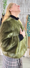 Cargar imagen en el visor de la galería, Abrigo de piel pelliccia