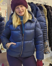 Cargar imagen en el visor de la galería, Plumón Azul Marino
