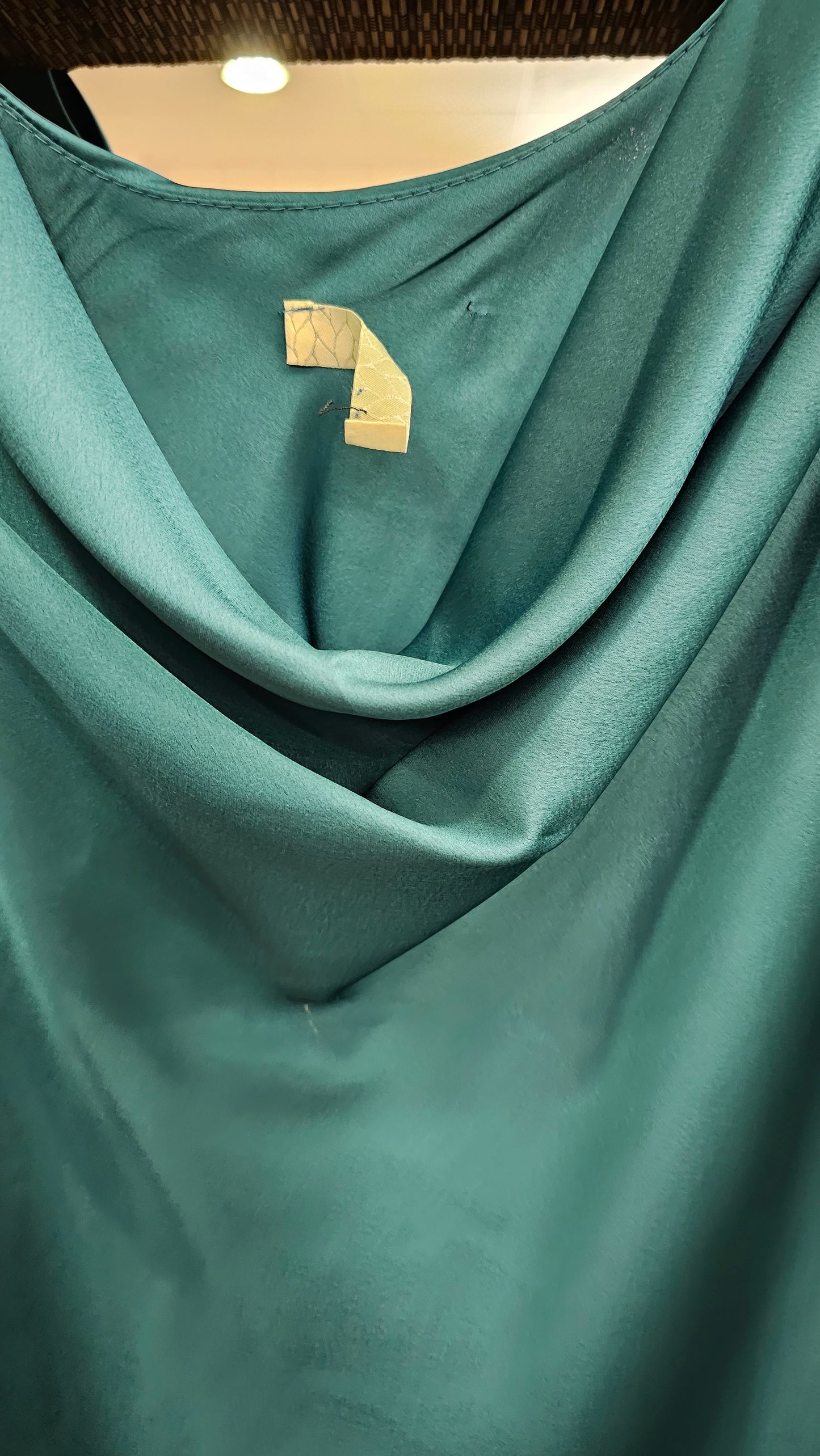 TOP SATEN con tirantes largo distintos colores