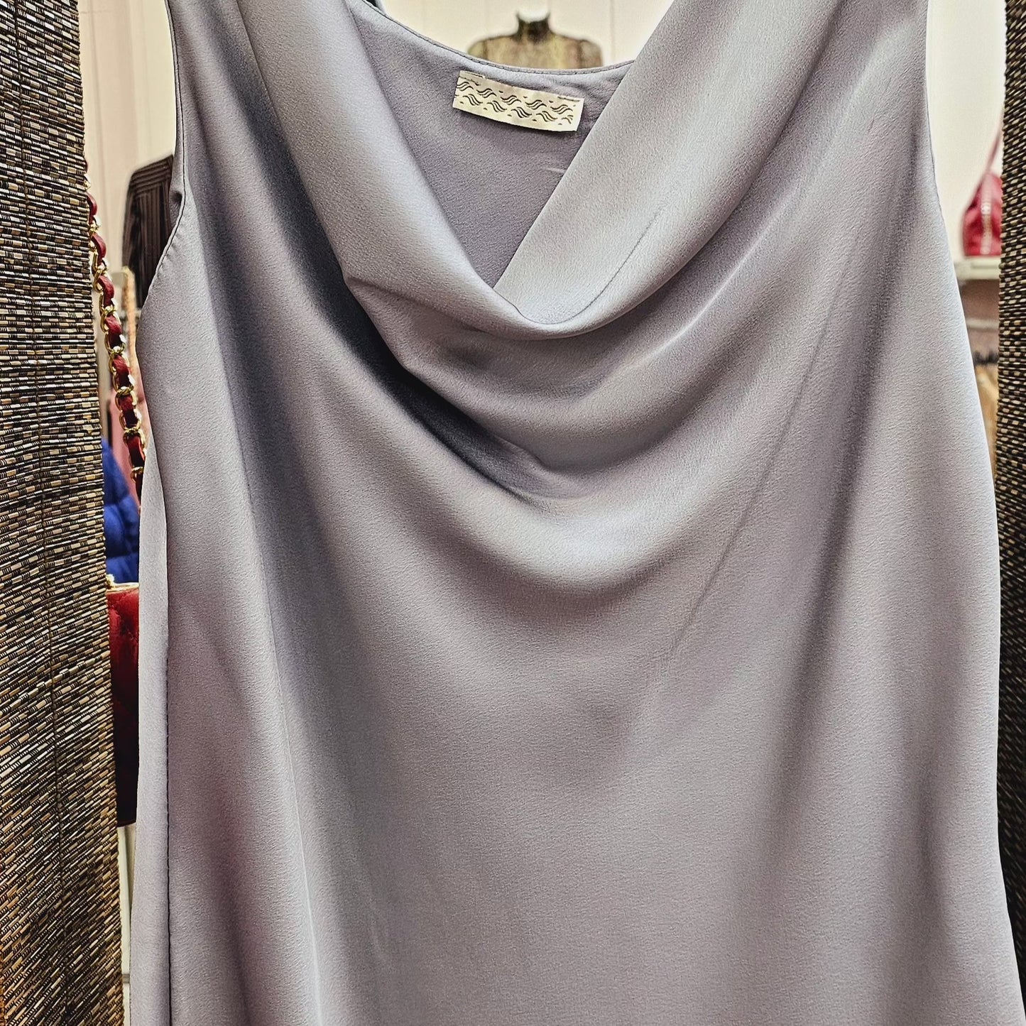 TOP SATEN con tirantes largo distintos colores