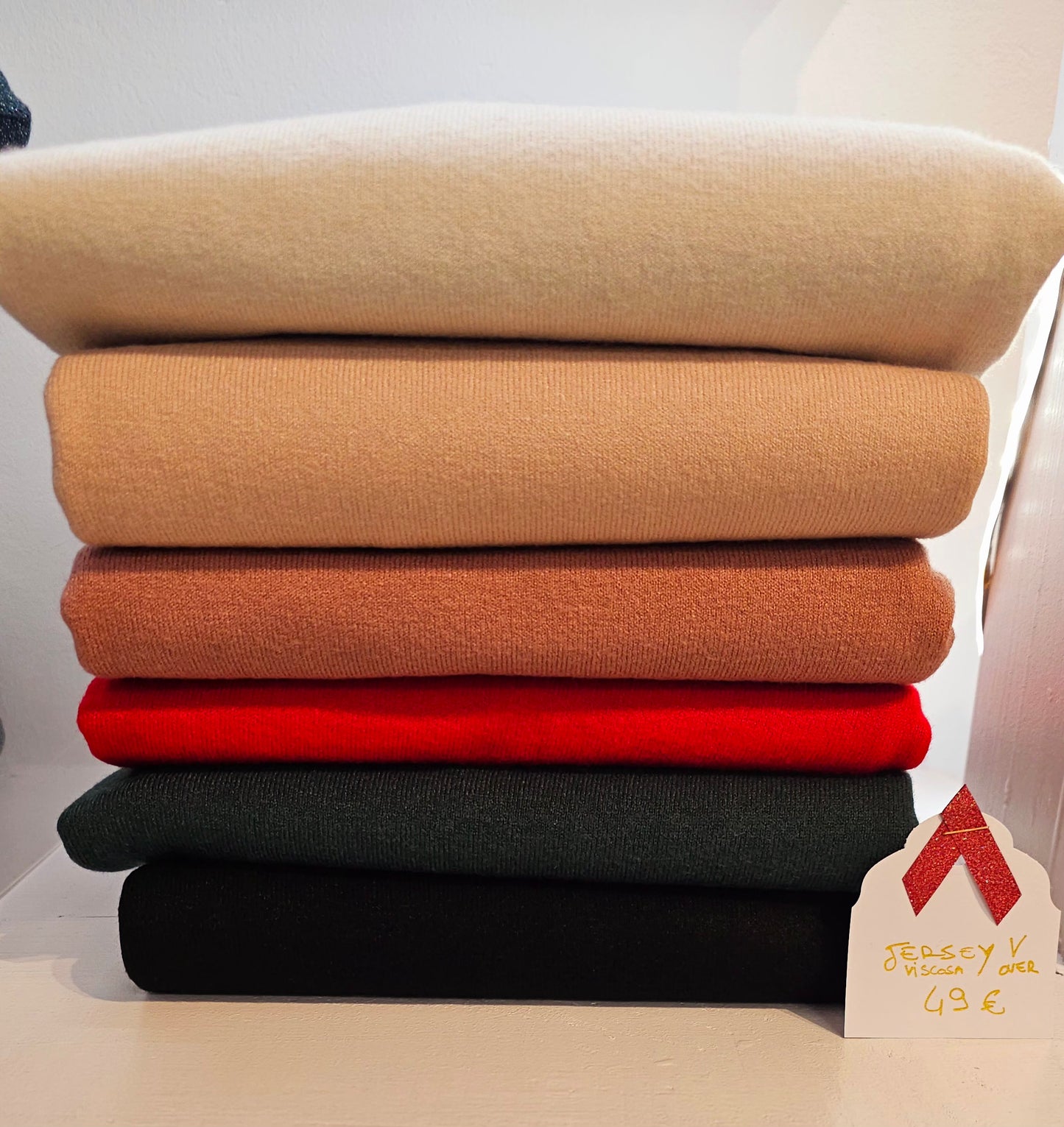 Jersey cuello a pico plus size en viscosa