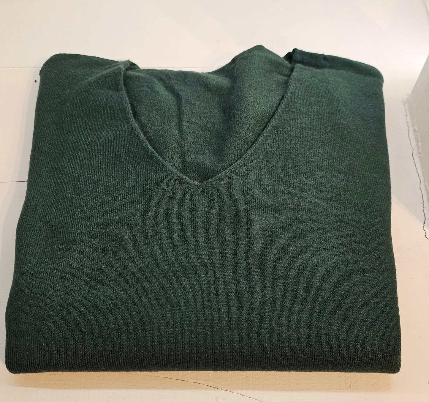 Jersey cuello a pico plus size en viscosa