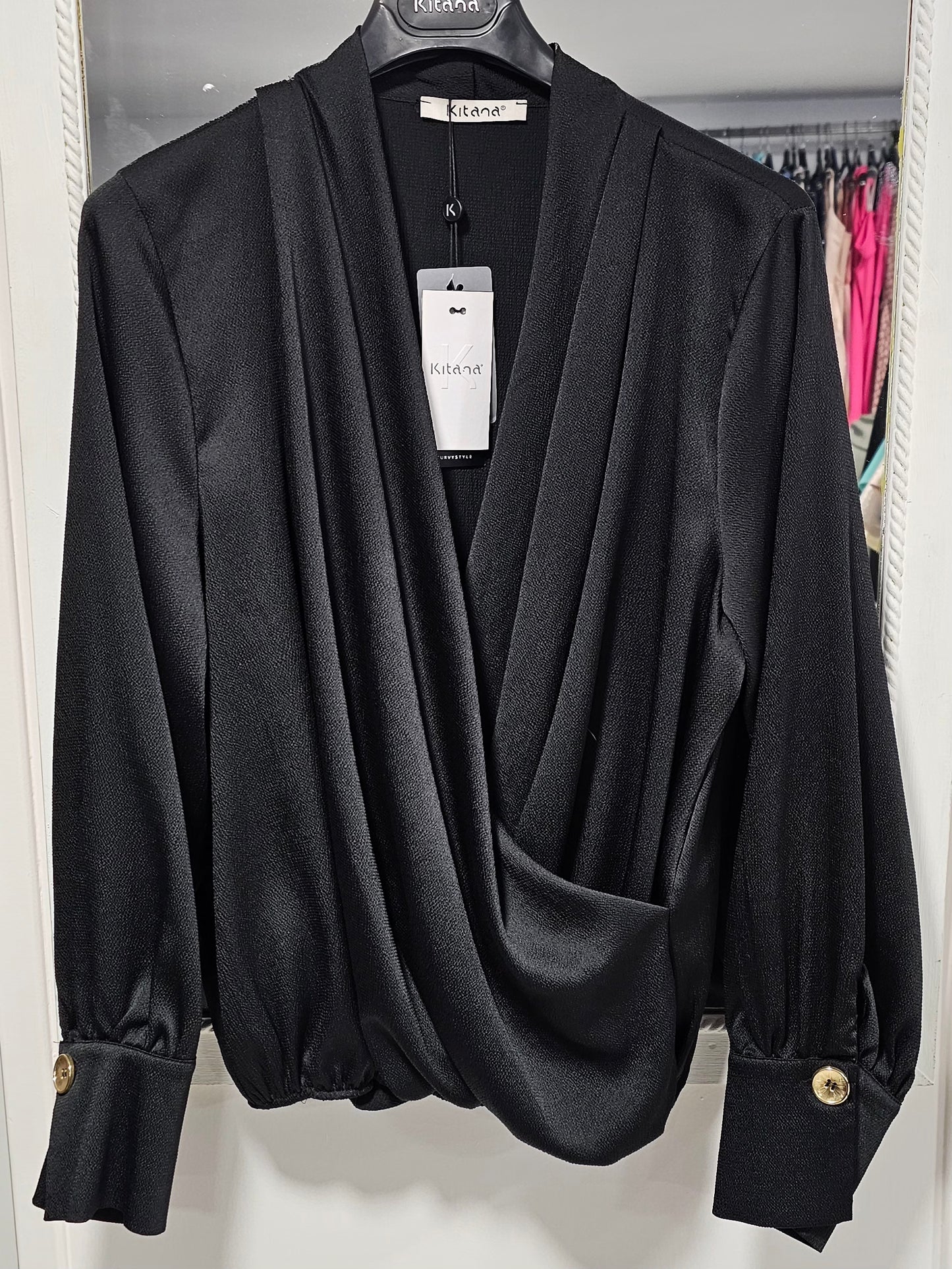 Blusa curvy de raso Rinascimento