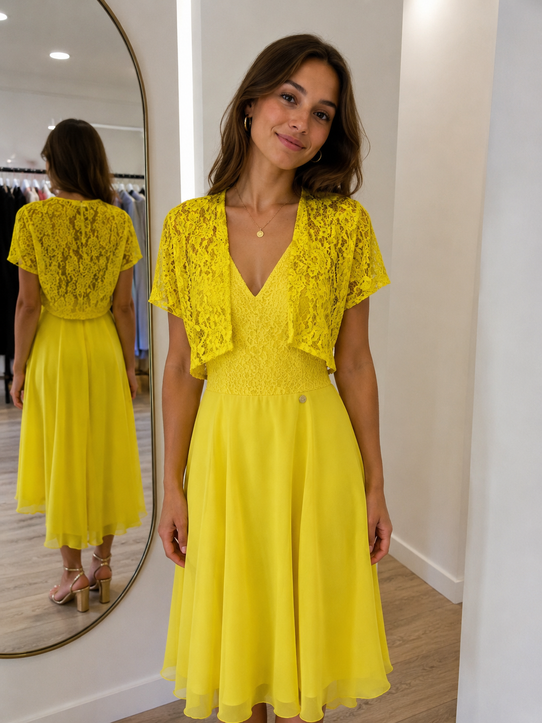 Chaqueta bolero encaje amarillo · Rinascimento