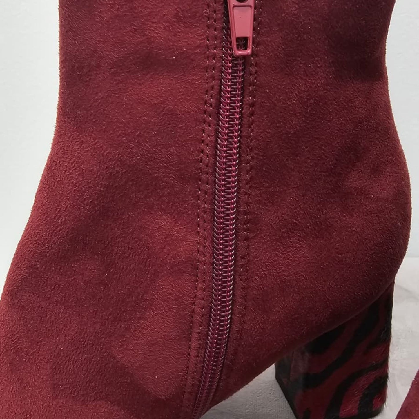 Botines Burdeos con Tacón Estampado