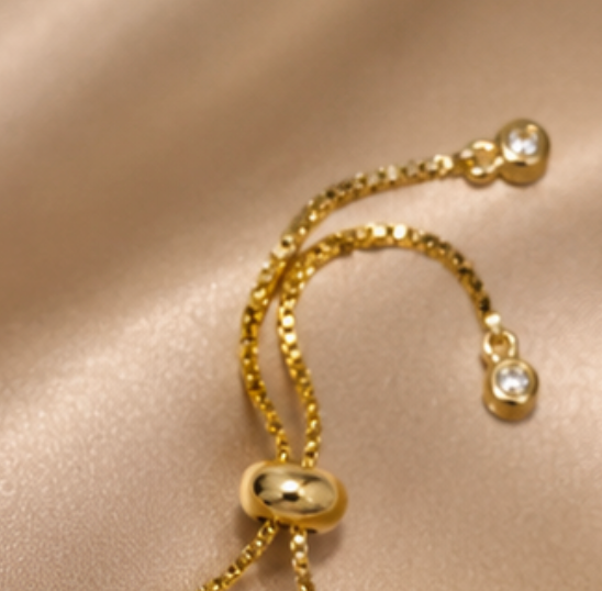 Pulsera Clover Ajustable · Superventas