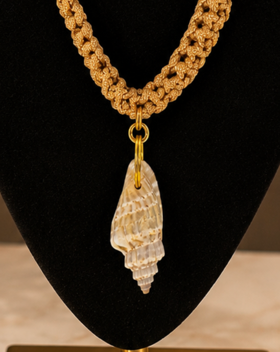 Collar Golden Shell | UNIK