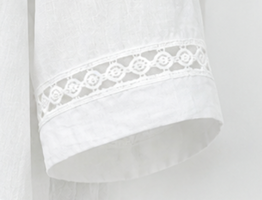 Vestido Camisero Blanco Calado – Elegancia Natural