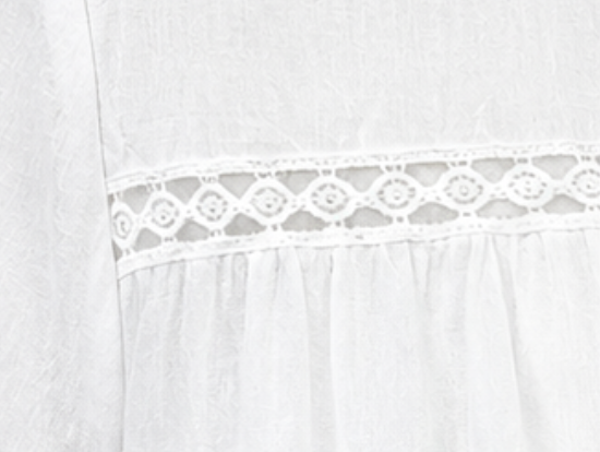Vestido Camisero Blanco Calado – Elegancia Natural