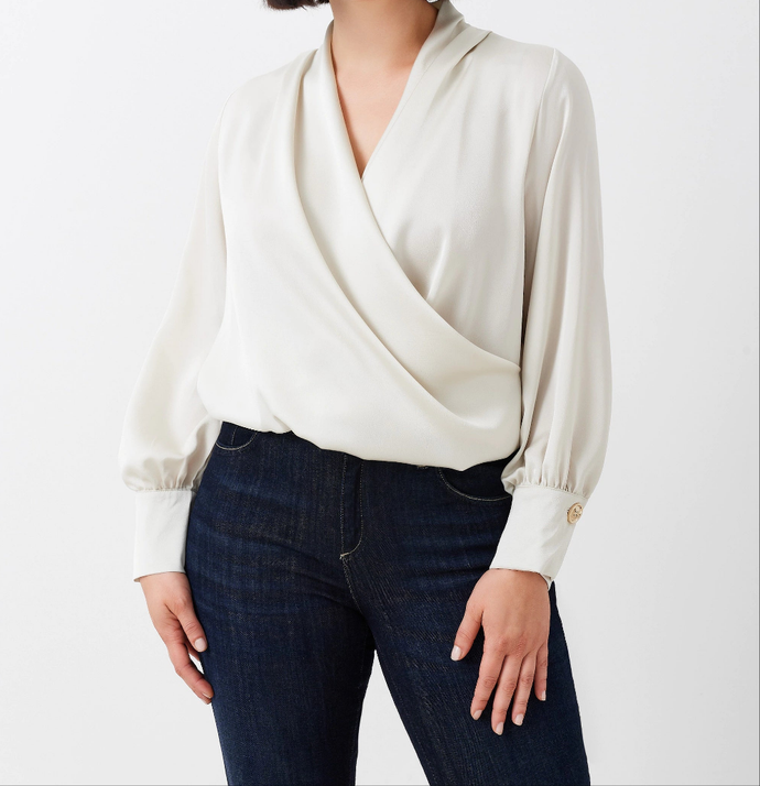Blusa curvy de raso Rinascimento