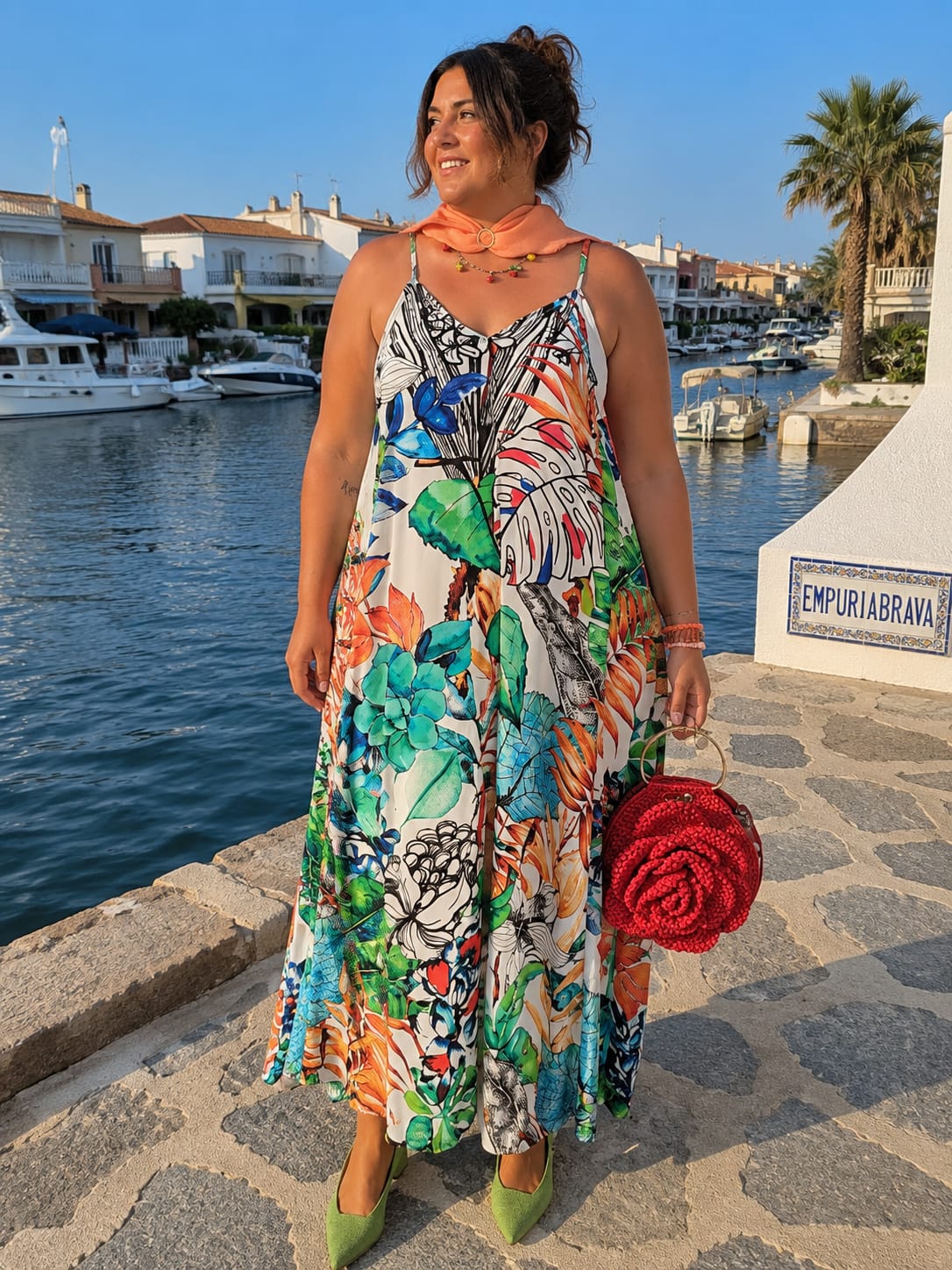 Vestido Largo Tropical Multicolor | Escote en Pico y Espalda Cruzada