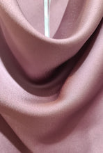 Cargar imagen en el visor de la galería, Top satinado con tirantes largo distintos colores

