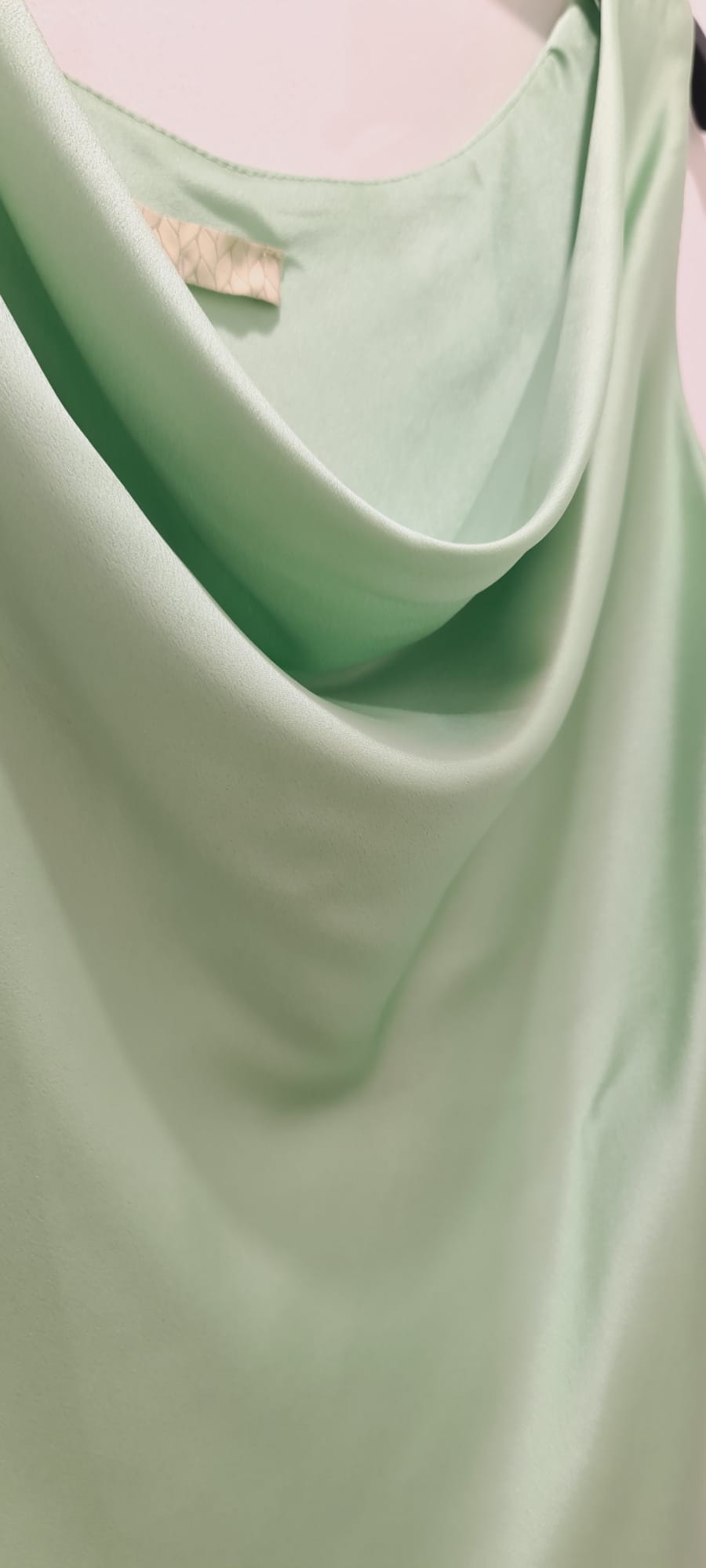 TOP SATEN con tirantes largo distintos colores