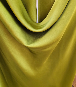 Top satinado con tirantes largo distintos colores