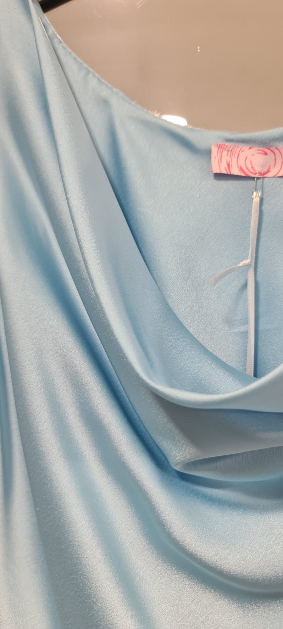 TOP SATEN con tirantes largo distintos colores