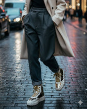 Cargar imagen en el visor de la galería, Bambas Urbanas Animal Print &amp; Dorado
